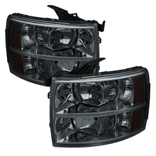 Load image into Gallery viewer, Xtune Chevy Silverado 07-13 Crystal Headlights Smoked HD-JH-CS07-AM-SM